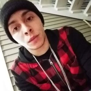 Meet your Posher, Anibal